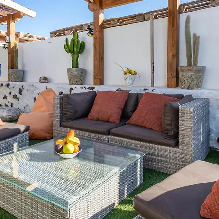 Σπίτι διακοπών Beachfront Two Bedrooms House Casa Toral
