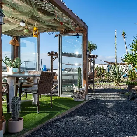 Beachfront Two Bedrooms House Casa Toral Σπίτι διακοπών