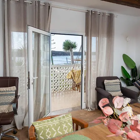 Beachfront Two Bedrooms House Casa Toral *