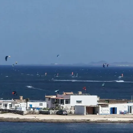 Beachfront Two Bedrooms House Casa Toral 펜션 Majanicho